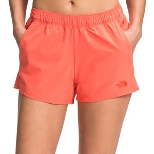 Women’s The North Face Wander Shorts Size XL